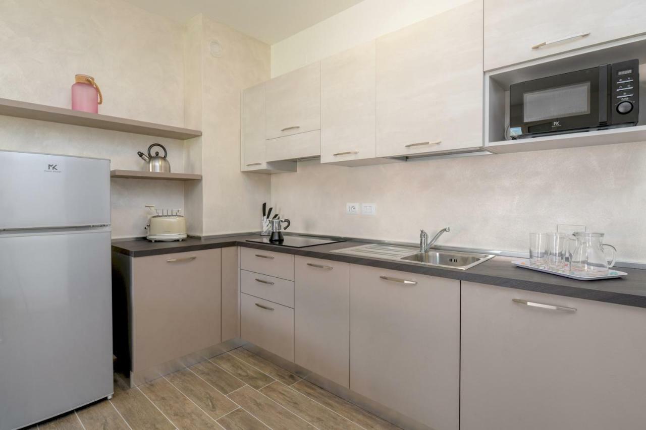 Corte Fasanella - Apartment Lilla Toscolano Maderno Exterior photo